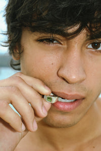 unique signet ring w/ peridot